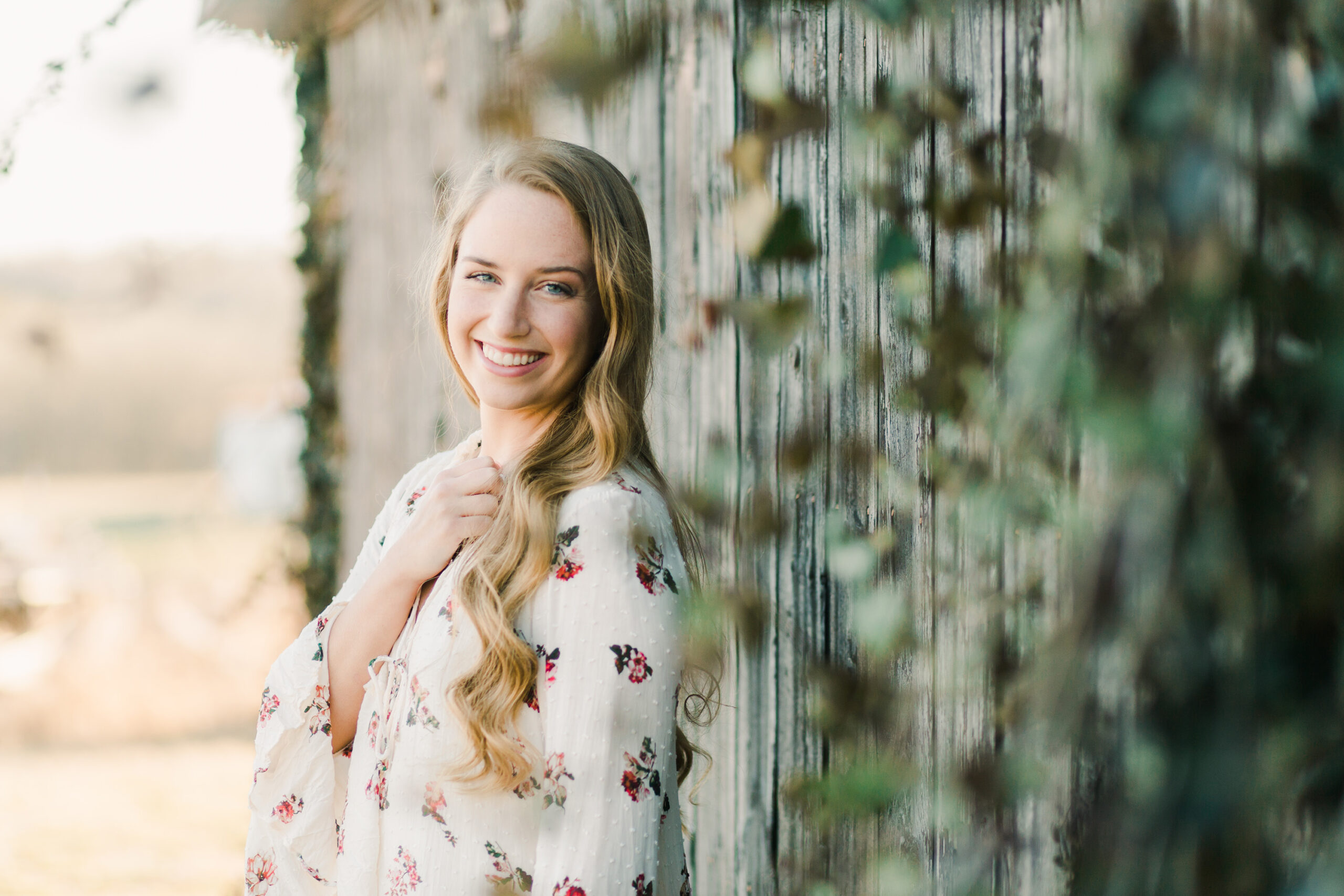 Halli's senior portrait session in Springfield, Missouri